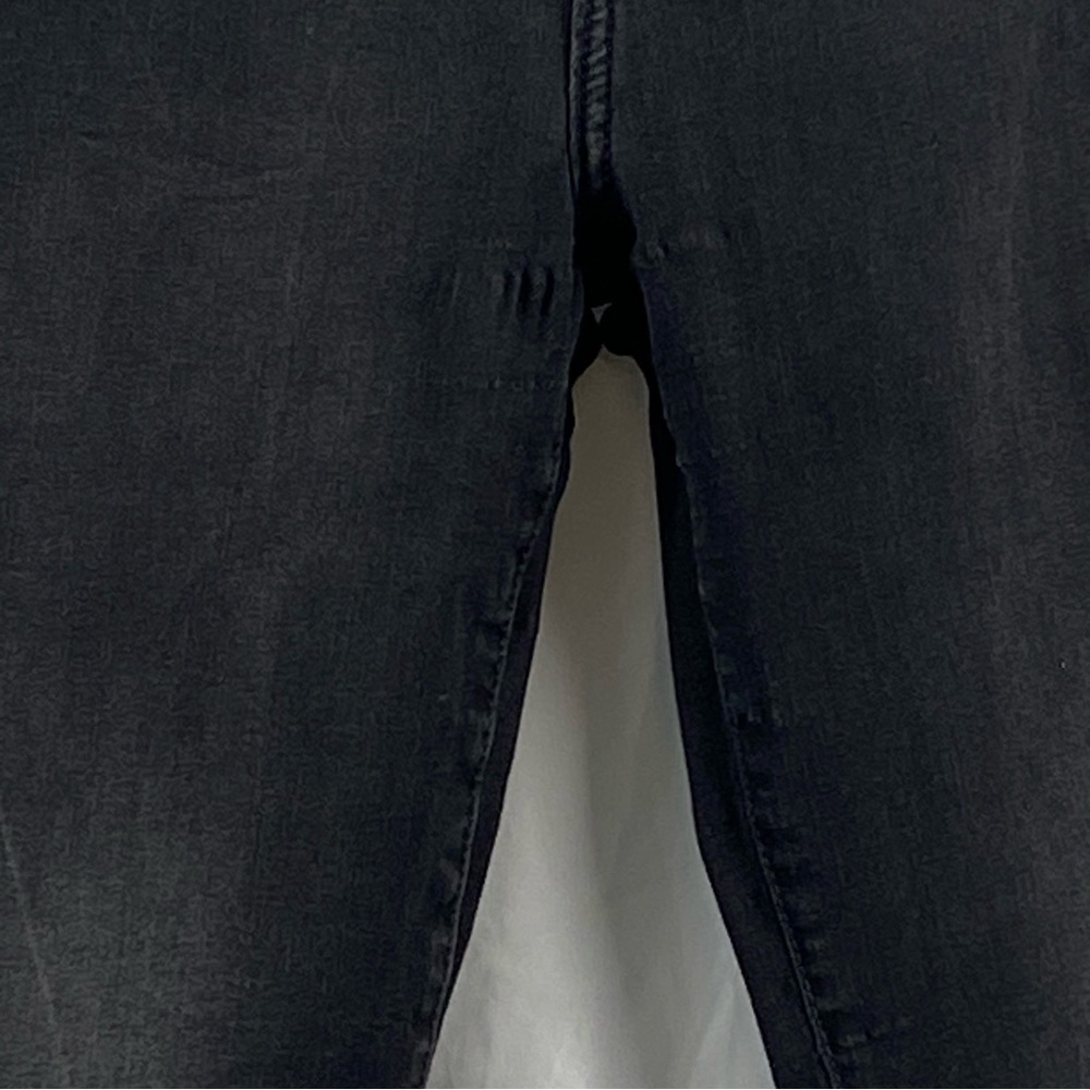 Pilcro Anthropologie The Icon Classic Black Flare Jeans Goth Boho Size 30 - Picture 15 of 16
